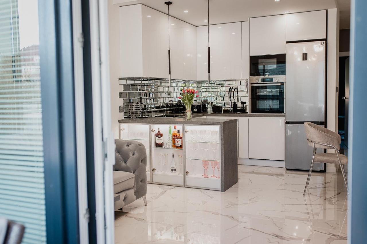 Apartament Villa Klar Ostróda Esterno foto
